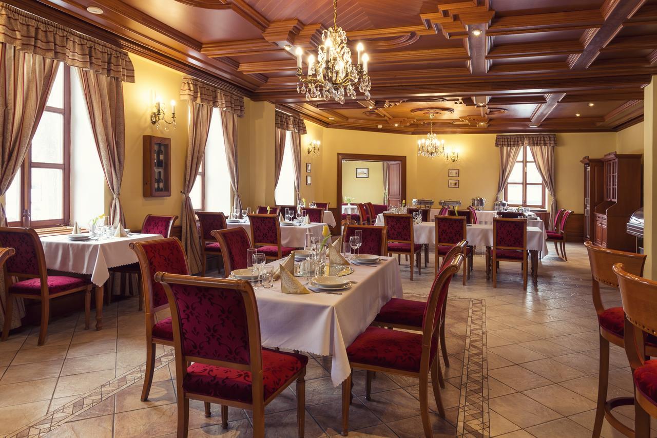 Wellness Hotel Kastiel Jaslovské Bohunice Εξωτερικό φωτογραφία